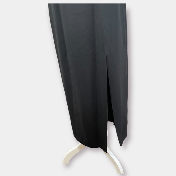 EUC Halter Sleeveless Party Formal Dress Black Cut Out Size 6 - Picture 5 of 10